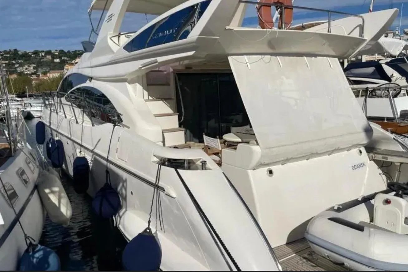 Azimut 58 — photo 2