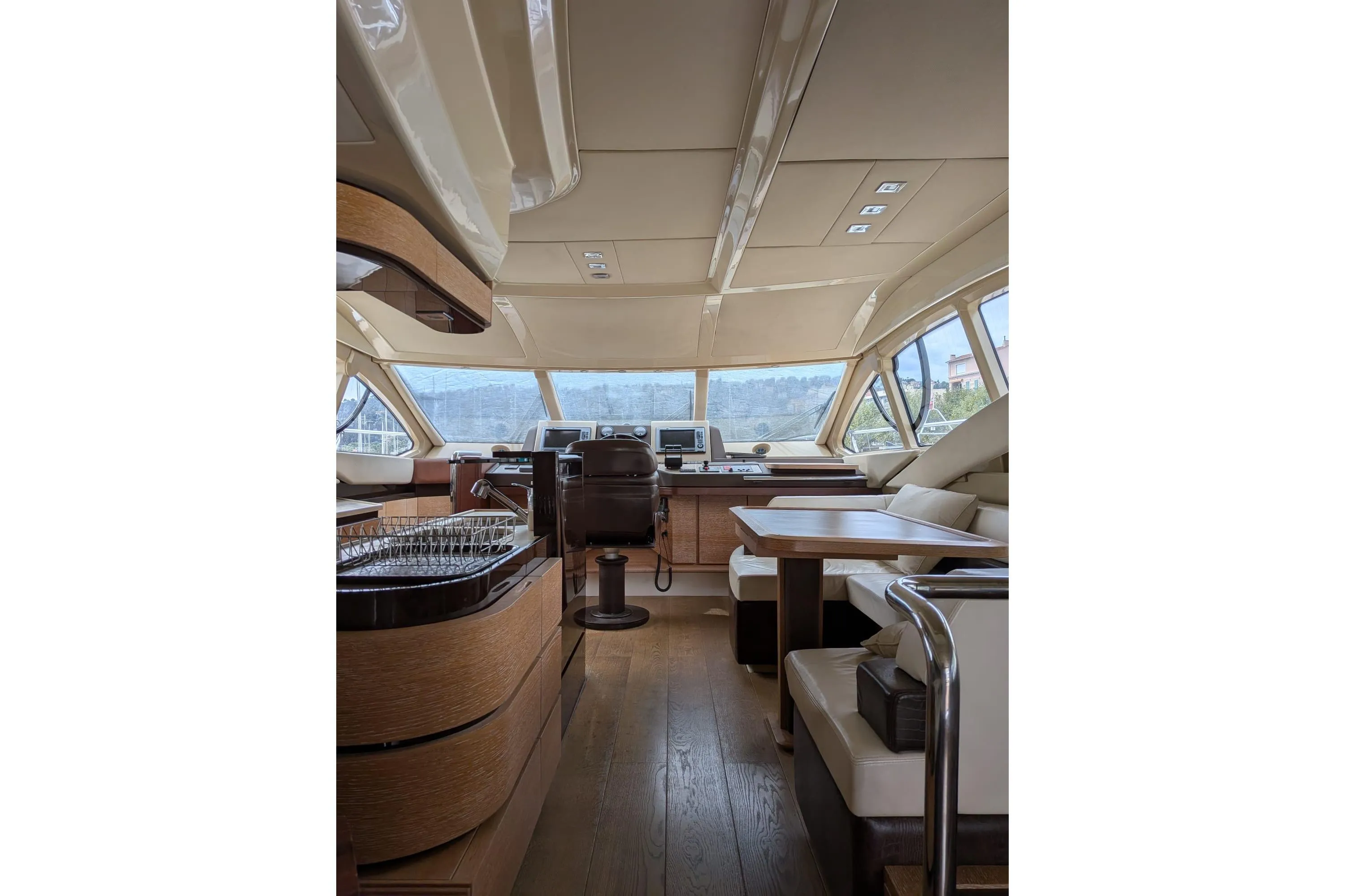 Azimut 58 — photo 26