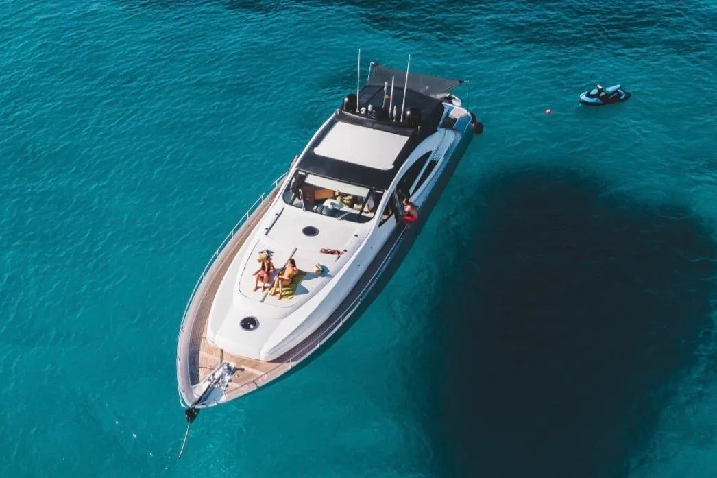 Pershing 76 — photo 2