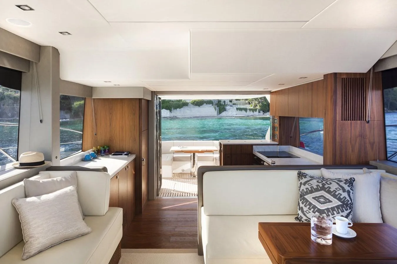 Sunseeker Manhattan 52 — photo 12