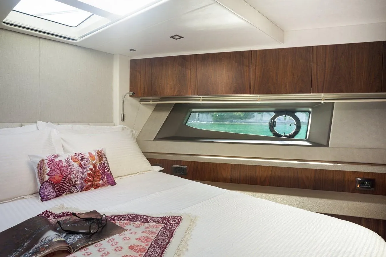 Sunseeker Manhattan 52 — photo 16